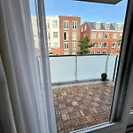 Gateway To Amsterdam